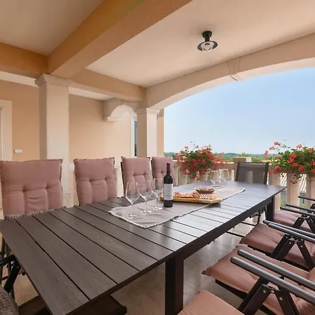 Vitis Istra Apartment Tinjan