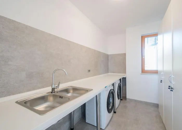 Vitis Istra Διαμέρισμα Tinjan