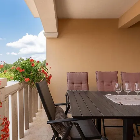 Vitis Istra Apartmán Tinjan